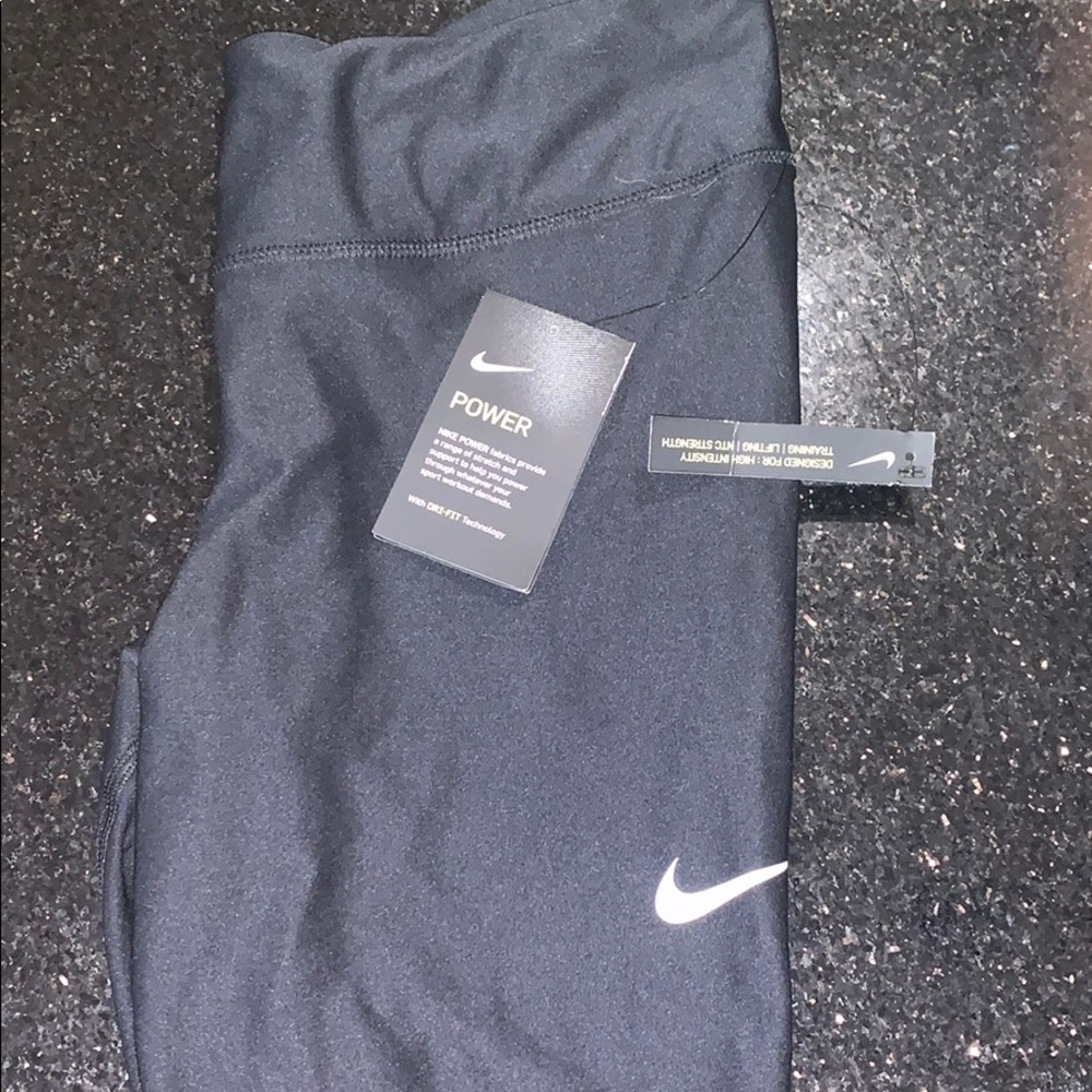 nike leggings